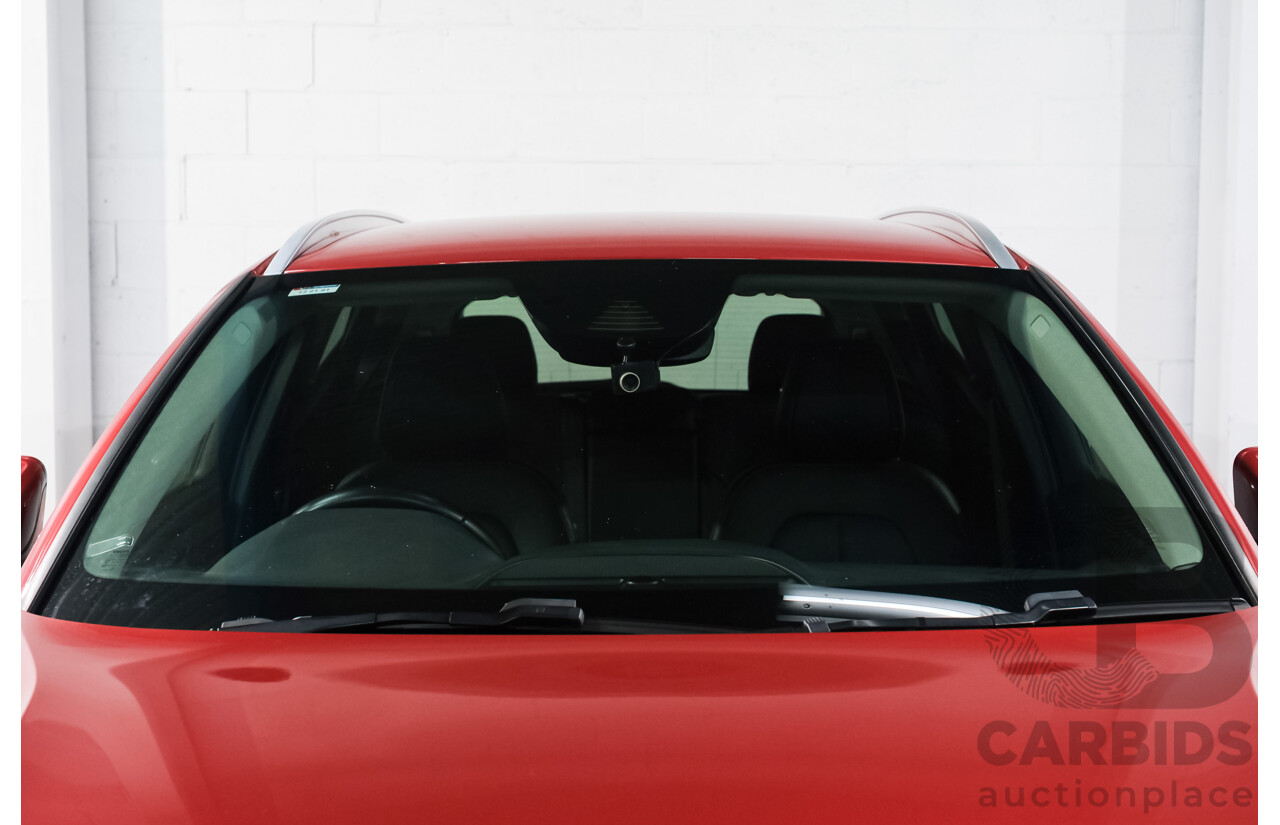 06/2018 Volvo XC40 T4 Momentum (FWD) 536 MY19 4d Wagon Fusion Red Metallic 2.0L