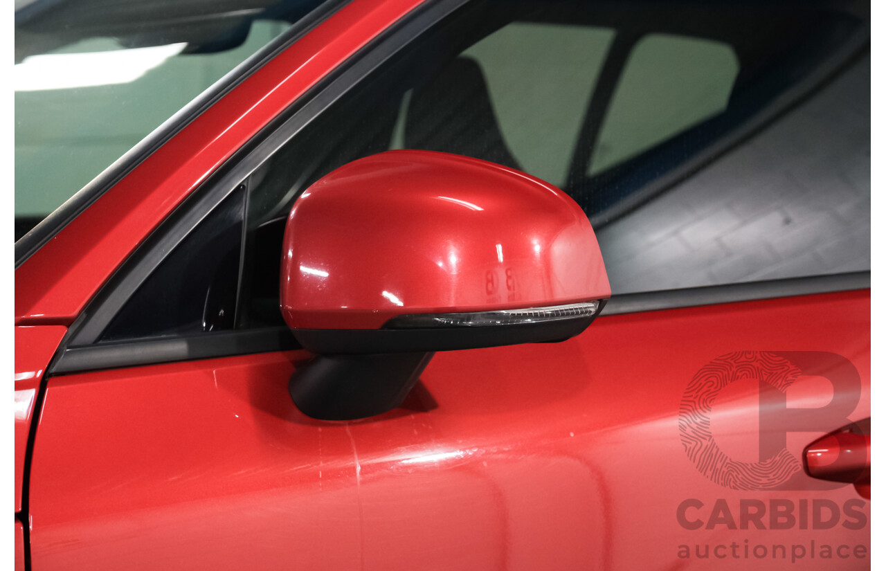 06/2018 Volvo XC40 T4 Momentum (FWD) 536 MY19 4d Wagon Fusion Red Metallic 2.0L