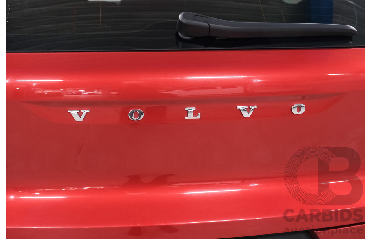 06/2018 Volvo XC40 T4 Momentum (FWD) 536 MY19 4d Wagon Fusion Red Metallic 2.0L