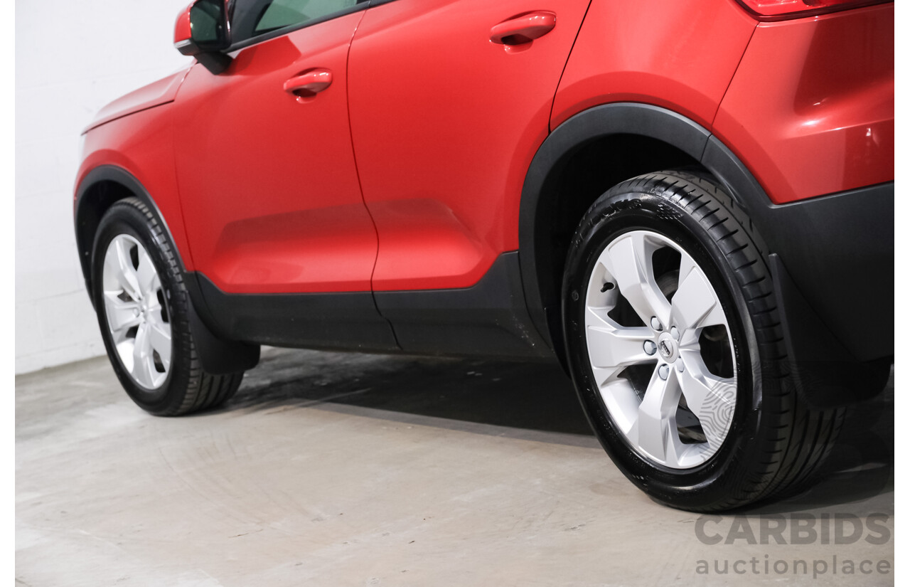 06/2018 Volvo XC40 T4 Momentum (FWD) 536 MY19 4d Wagon Fusion Red Metallic 2.0L