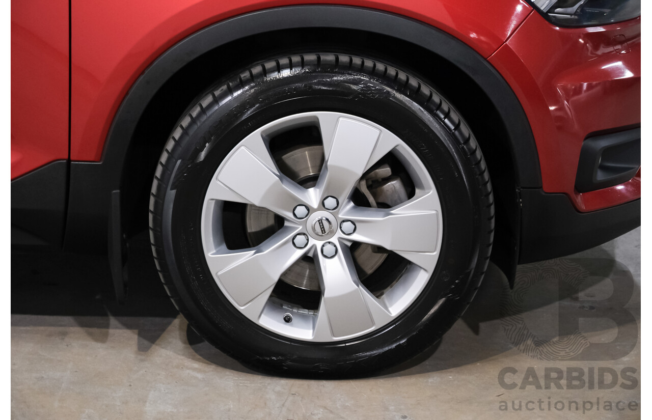 06/2018 Volvo XC40 T4 Momentum (FWD) 536 MY19 4d Wagon Fusion Red Metallic 2.0L