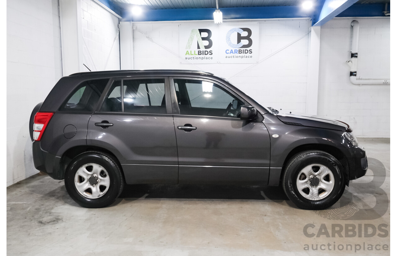 1/2013 Suzuki Grand Vitara Urban (4x2) JT MY13 4d Wagon Grey 2.4L