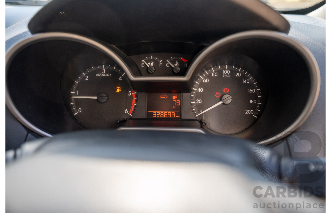 9/2011 Mazda BT-50 XTR (4x4)  Dual Cab Utility Silver Or Chrome 3.2L