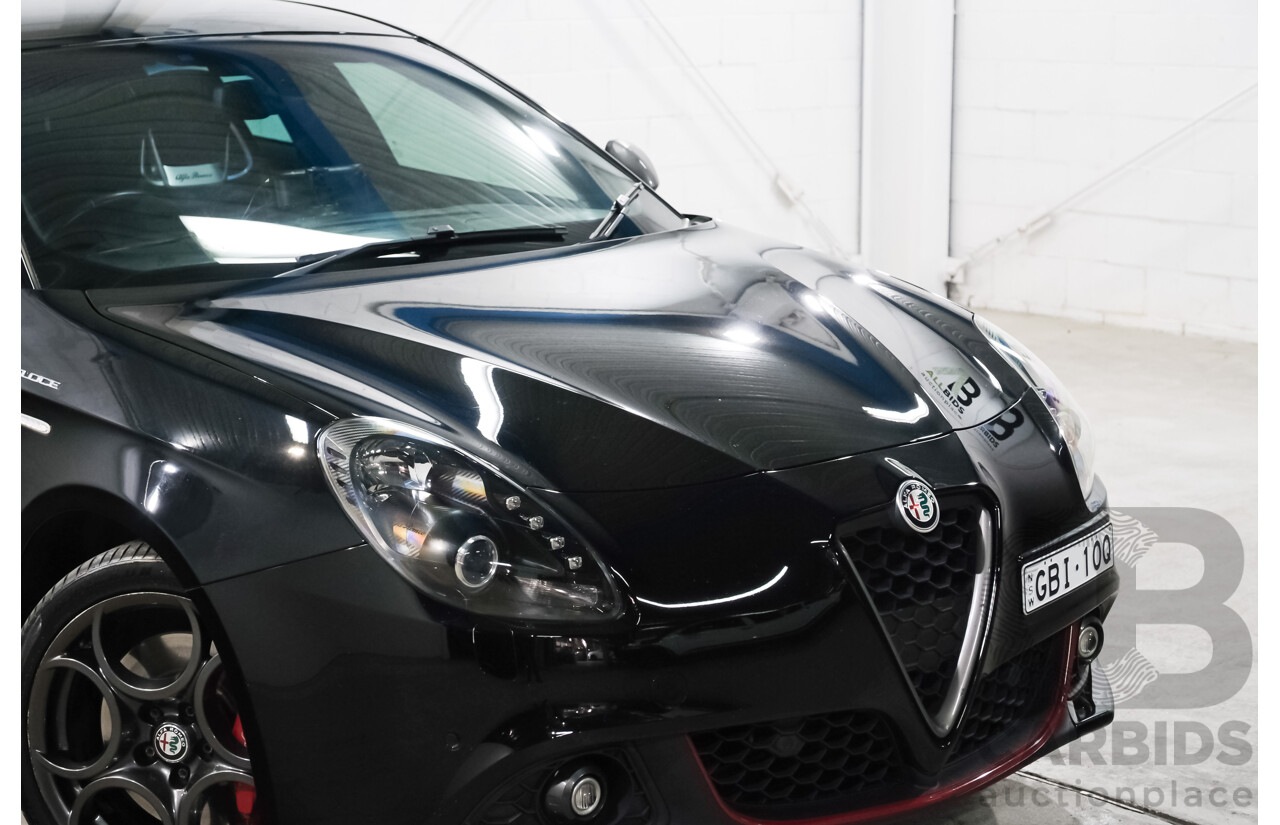 10/2017 Alfa Romeo Giulietta Veloce TCT (FWD) Series 2 5d Hatchback Alfa Black Turbo 1.7L
