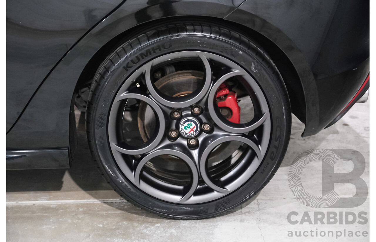 10/2017 Alfa Romeo Giulietta Veloce TCT (FWD) Series 2 5d Hatchback Alfa Black Turbo 1.7L
