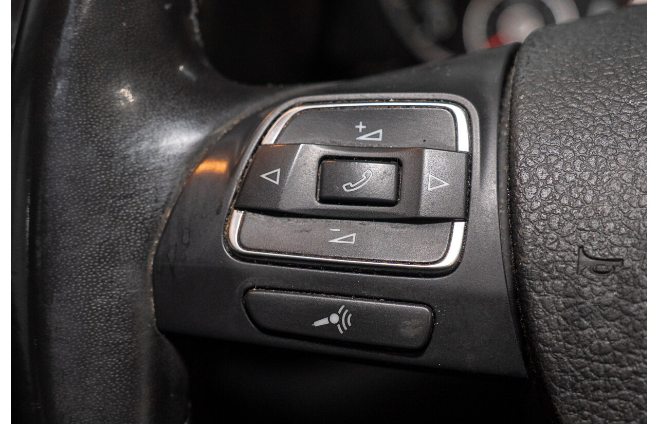 02/2014 Volkswagen Tiguan 103 TDI PACIFIC AWD 5NC MY14 4D Wagon Pure White Diesel Turbo 2.0L