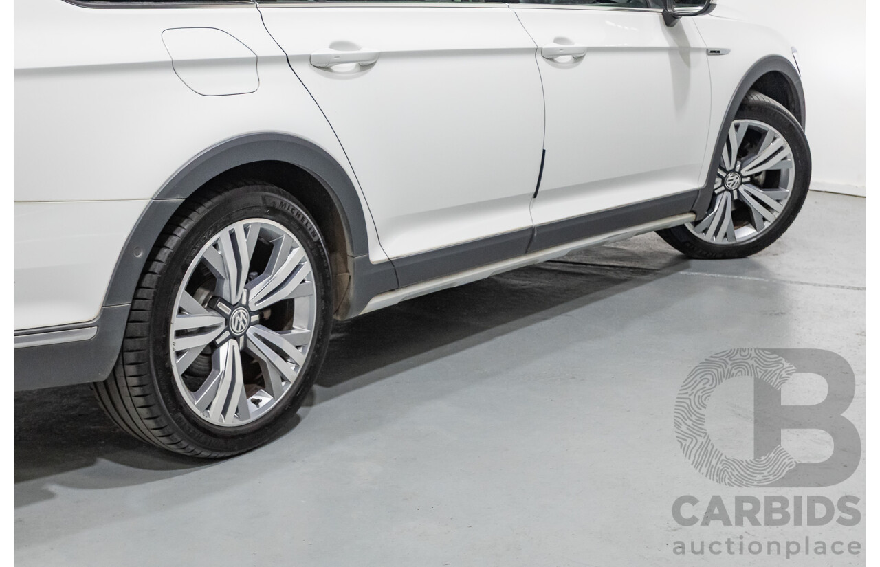 9/2016 Volkswagen Passat Alltrack 140 TDI (AWD) 3C MY16 4d Wagon Pure White Turbo Diesel 2.0L