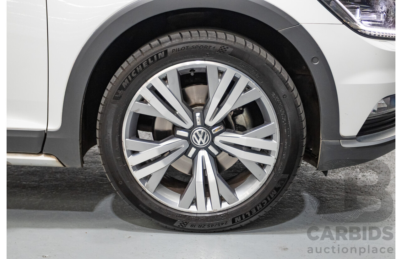 9/2016 Volkswagen Passat Alltrack 140 TDI (AWD) 3C MY16 4d Wagon Pure White Turbo Diesel 2.0L