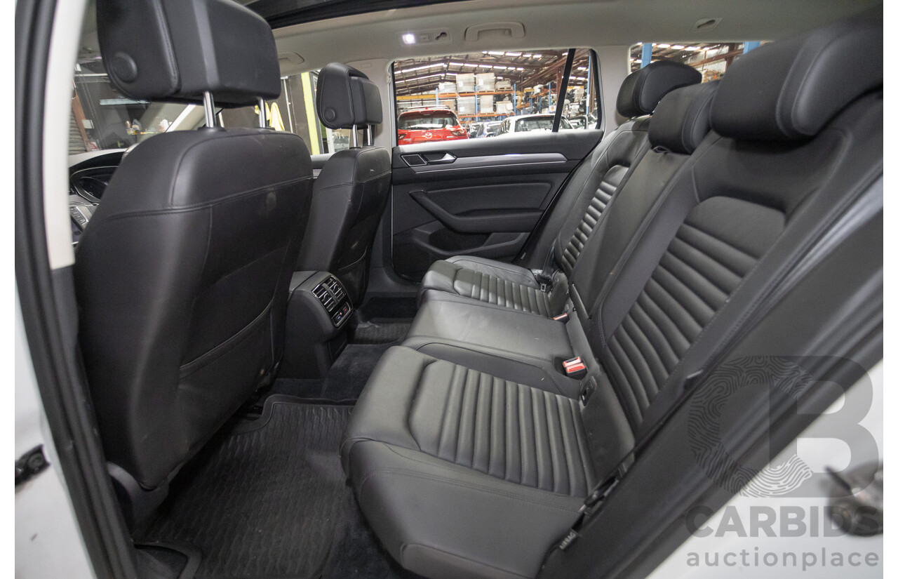 9/2016 Volkswagen Passat Alltrack 140 TDI (AWD) 3C MY16 4d Wagon Pure White Turbo Diesel 2.0L
