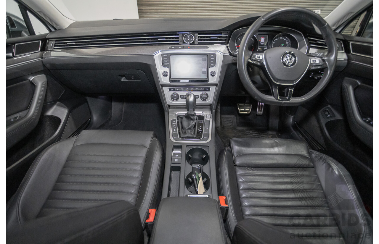 9/2016 Volkswagen Passat Alltrack 140 TDI (AWD) 3C MY16 4d Wagon Pure White Turbo Diesel 2.0L