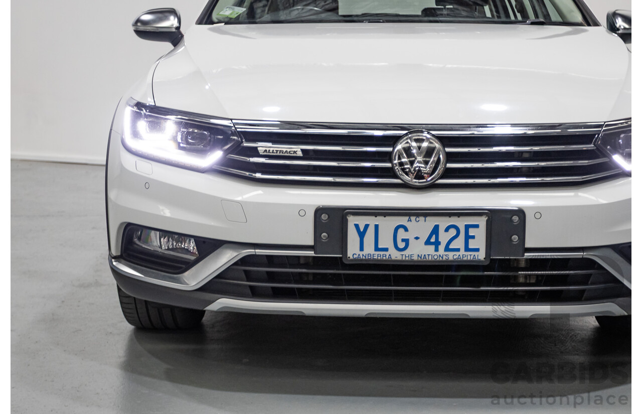 9/2016 Volkswagen Passat Alltrack 140 TDI (AWD) 3C MY16 4d Wagon Pure White Turbo Diesel 2.0L