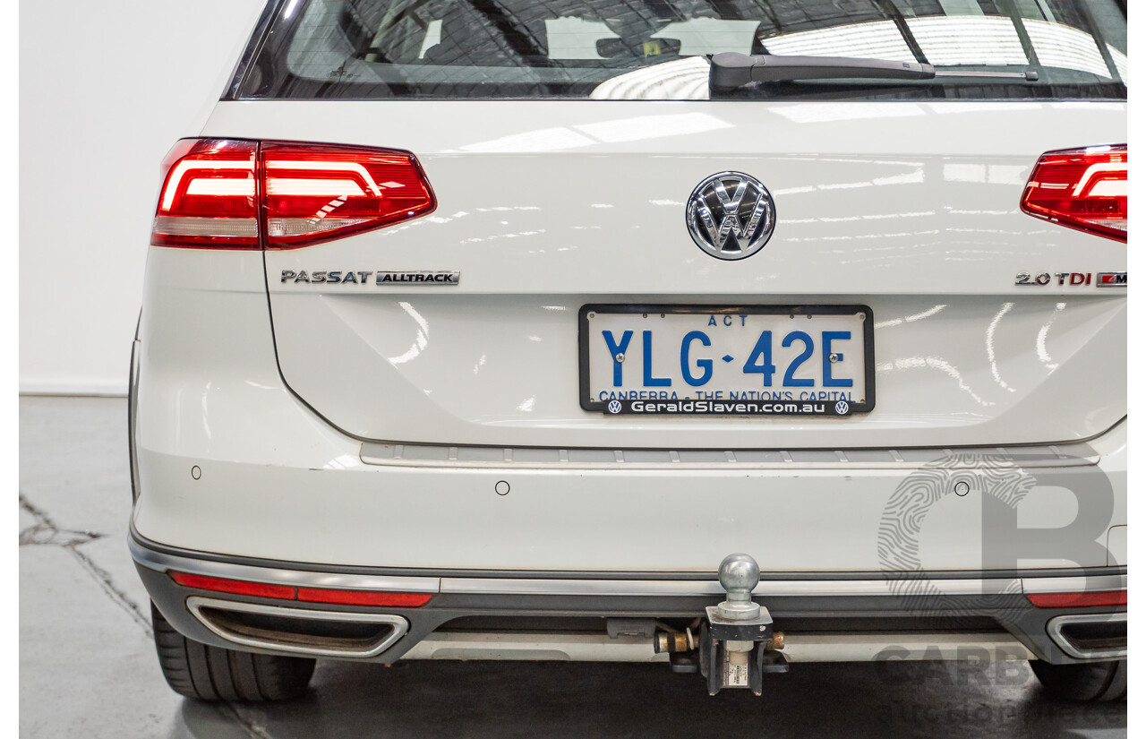 9/2016 Volkswagen Passat Alltrack 140 TDI (AWD) 3C MY16 4d Wagon Pure White Turbo Diesel 2.0L