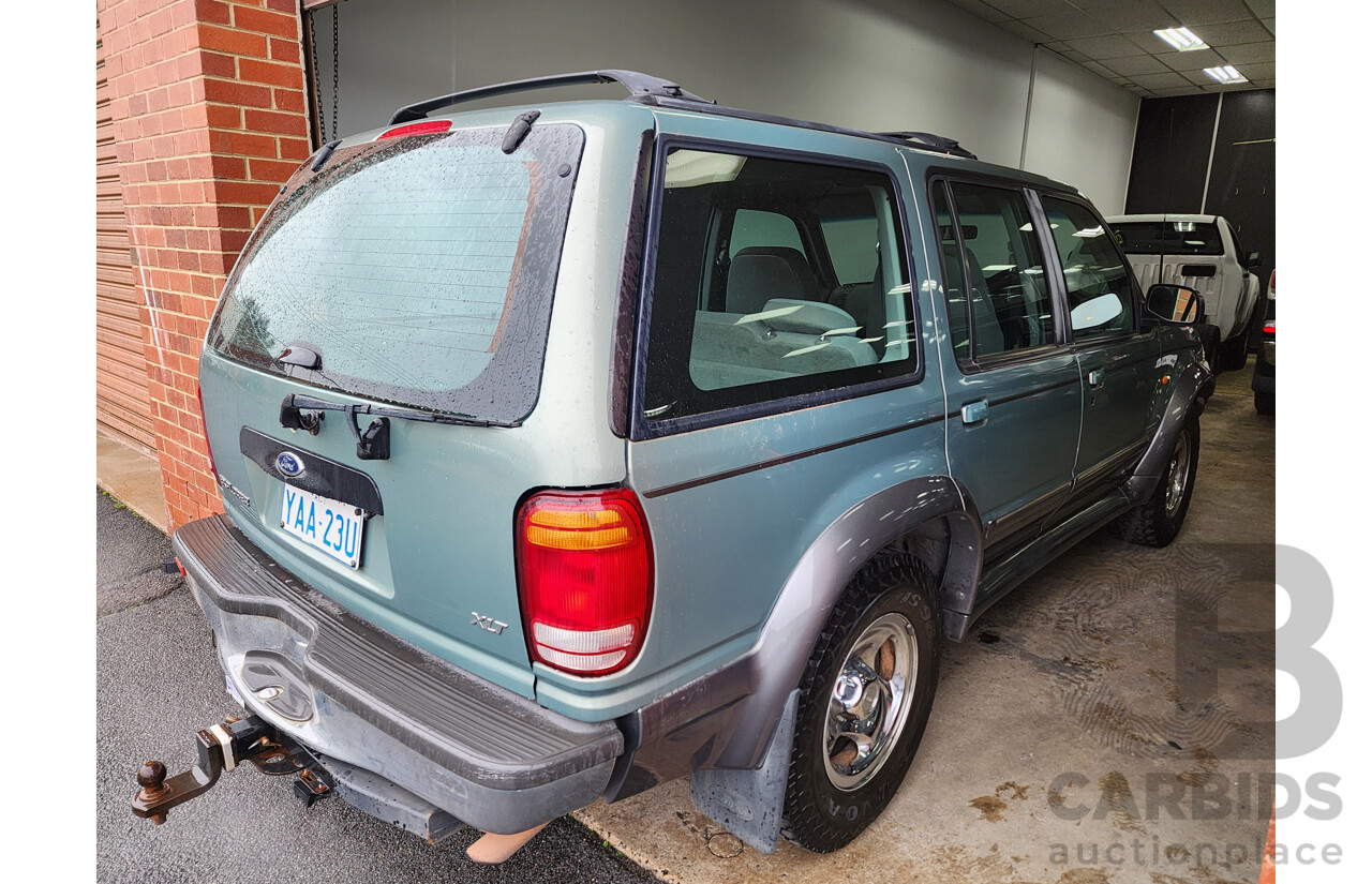 1/1998 Ford Explorer XLT (4x4) 4d Wagon Green 4.0L