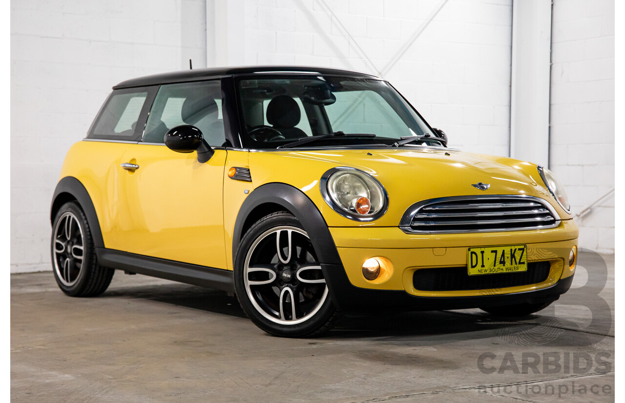 8/2009 Mini Cooper R56 2d Hatchback Mellow Yellow 1.6L