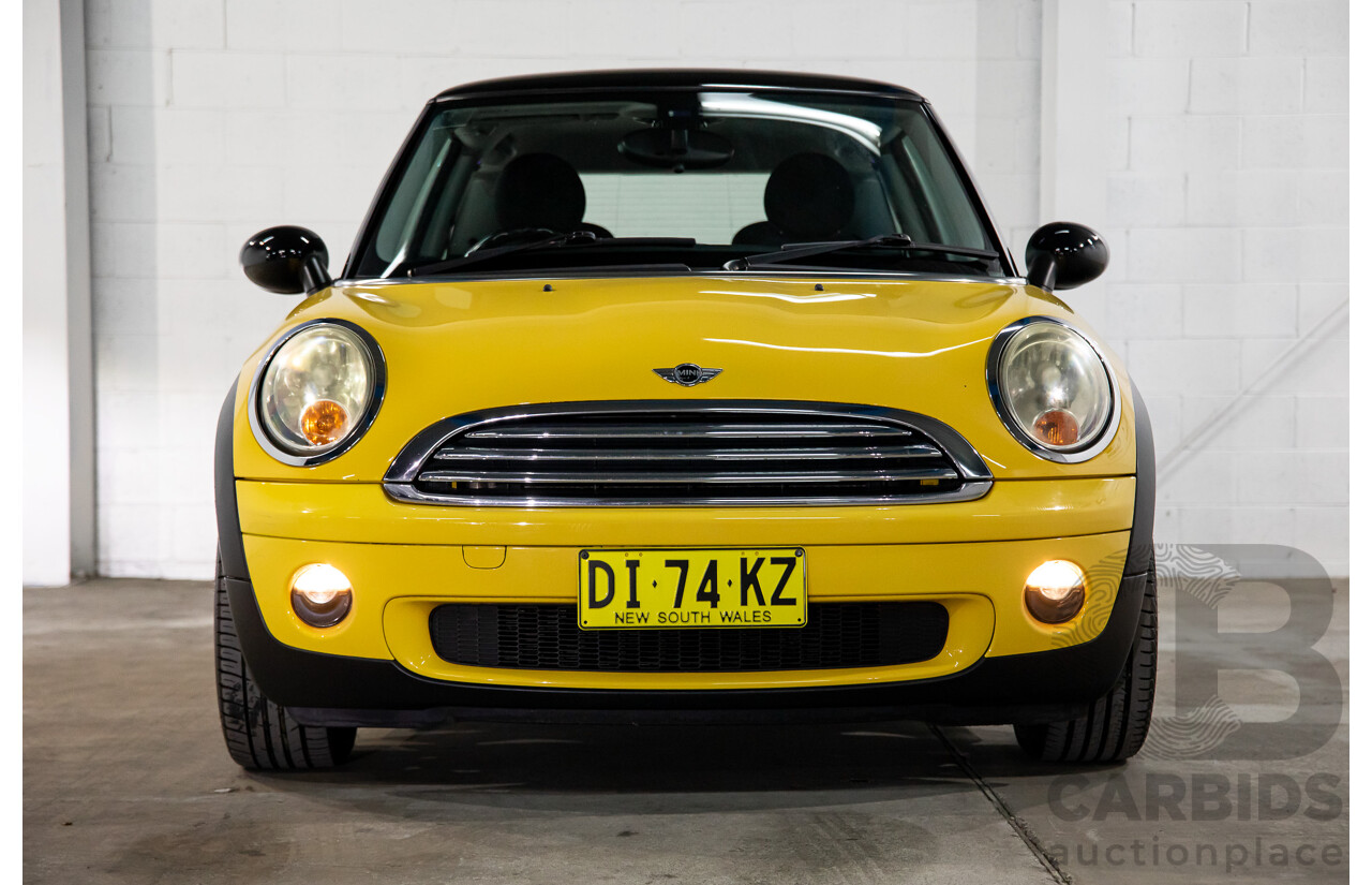 8/2009 Mini Cooper R56 2d Hatchback Mellow Yellow 1.6L