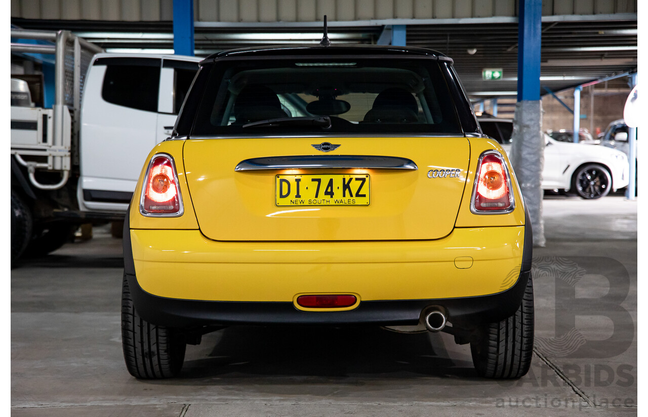 8/2009 Mini Cooper R56 2d Hatchback Mellow Yellow 1.6L