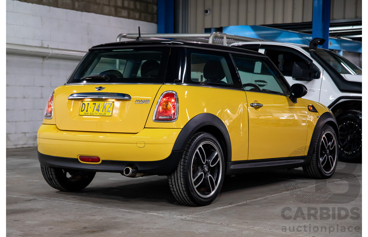 8/2009 Mini Cooper R56 2d Hatchback Mellow Yellow 1.6L