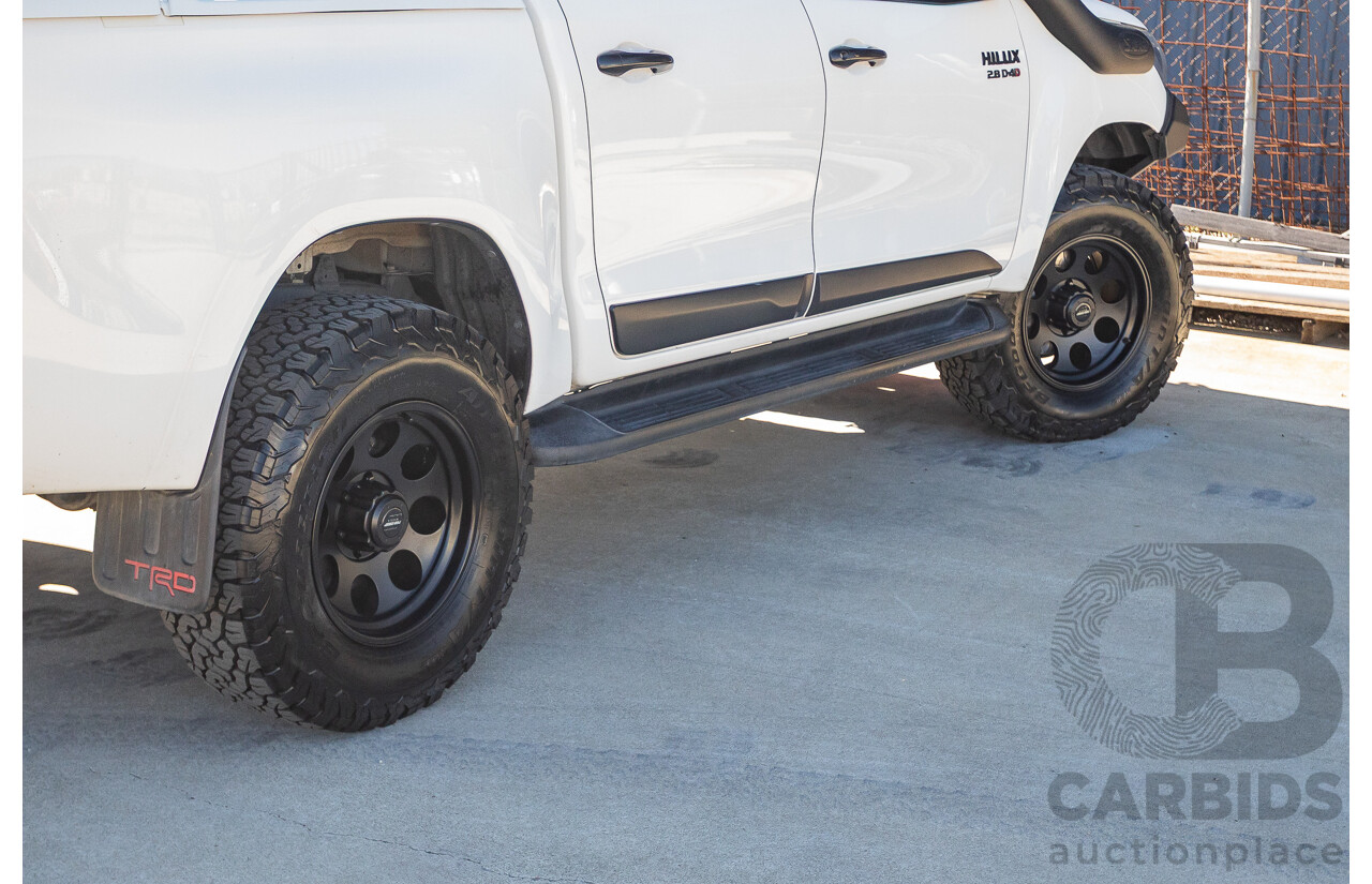 8/2017 Toyota Hilux TRD SR5 (4x4) GUN126R MY17 Dual Cab Utility White Turbo Diesel 2.8L