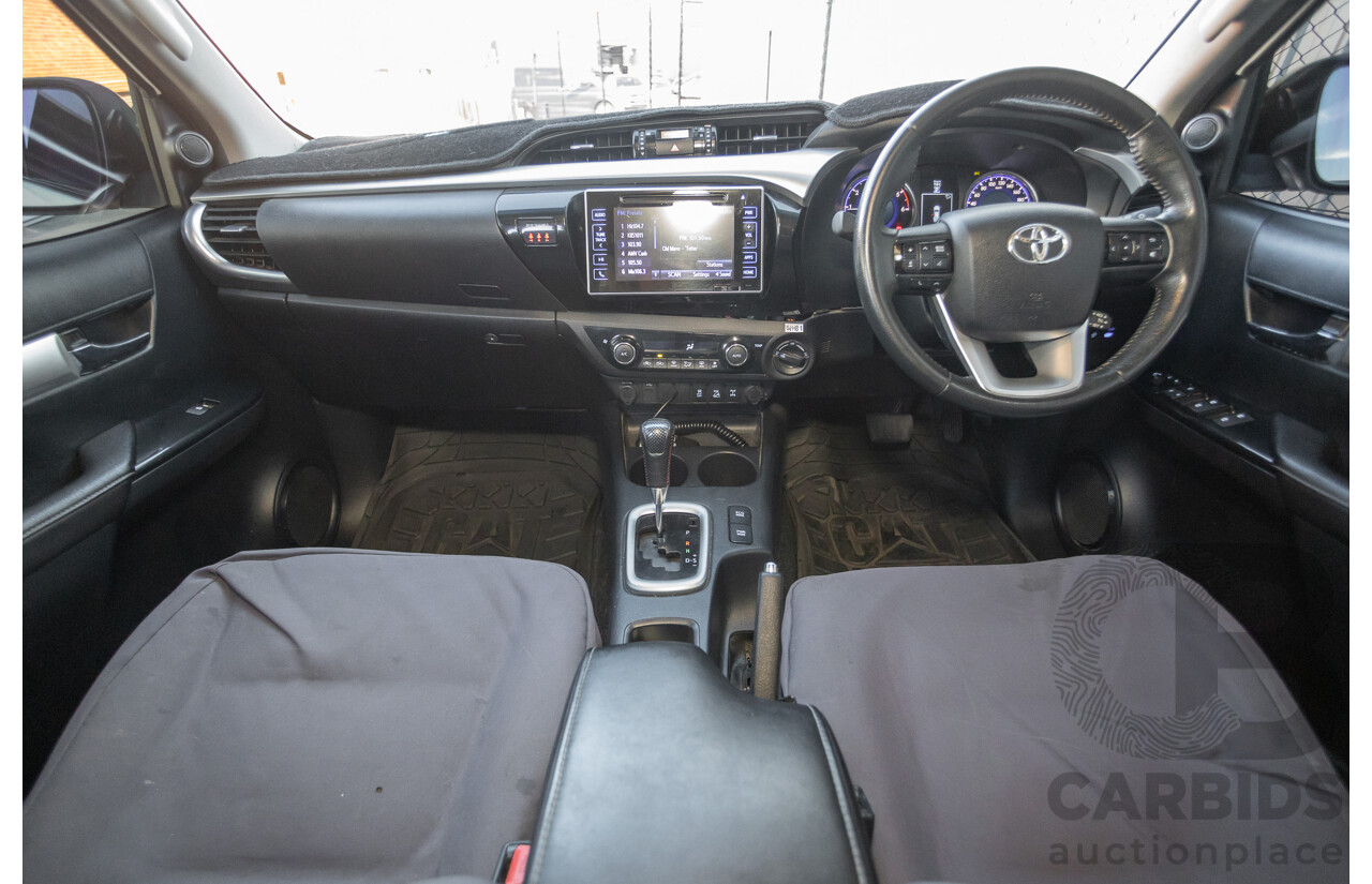 8/2017 Toyota Hilux TRD SR5 (4x4) GUN126R MY17 Dual Cab Utility White Turbo Diesel 2.8L