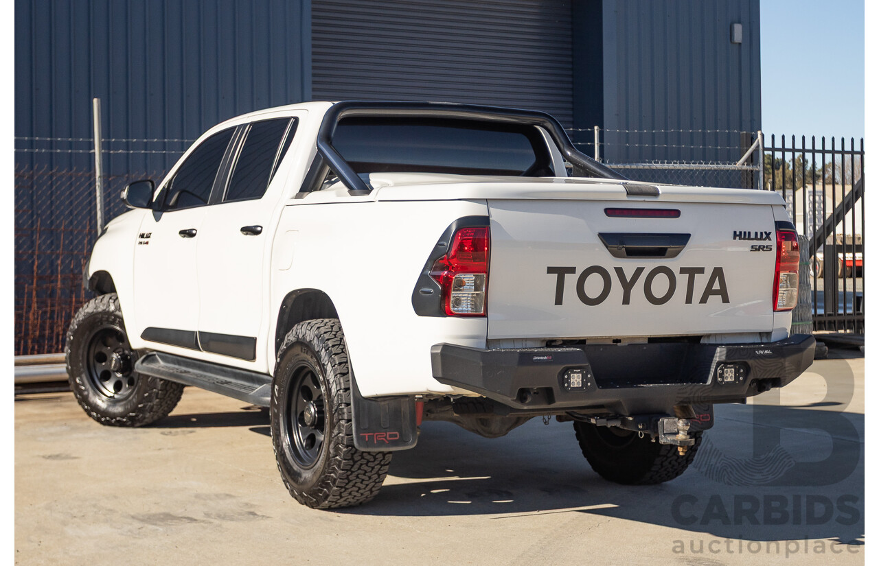 8/2017 Toyota Hilux TRD SR5 (4x4) GUN126R MY17 Dual Cab Utility White Turbo Diesel 2.8L