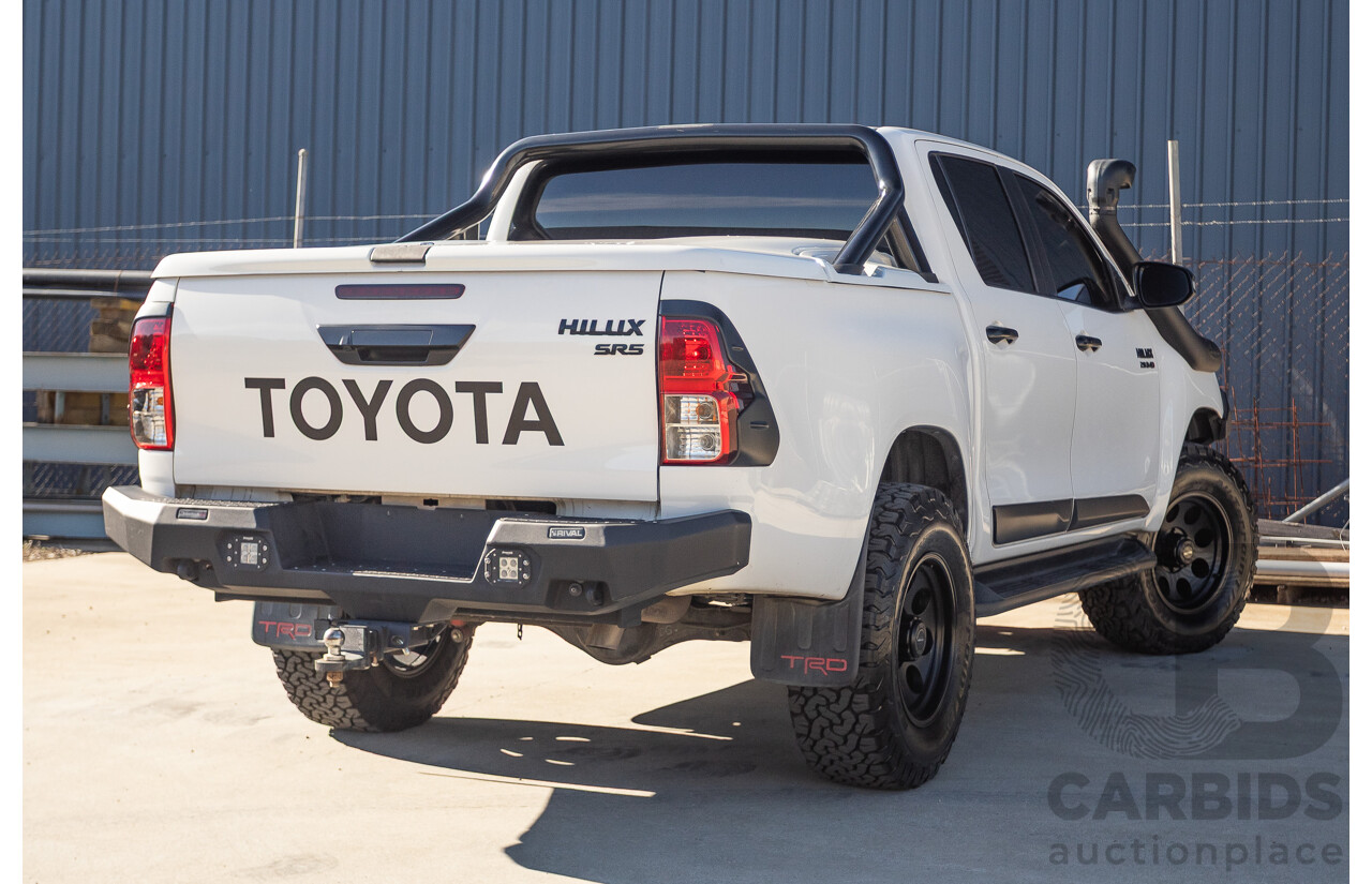 8/2017 Toyota Hilux TRD SR5 (4x4) GUN126R MY17 Dual Cab Utility White Turbo Diesel 2.8L