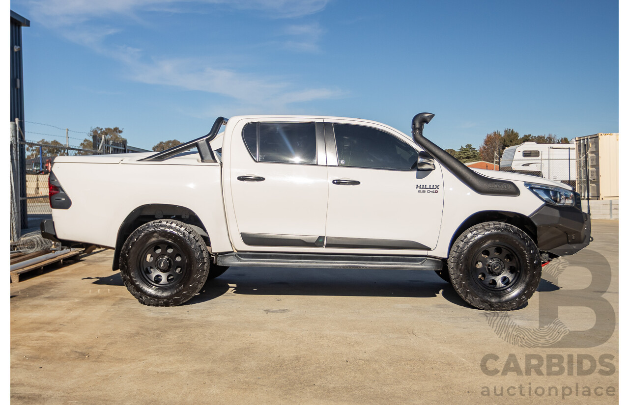 8/2017 Toyota Hilux TRD SR5 (4x4) GUN126R MY17 Dual Cab Utility White Turbo Diesel 2.8L