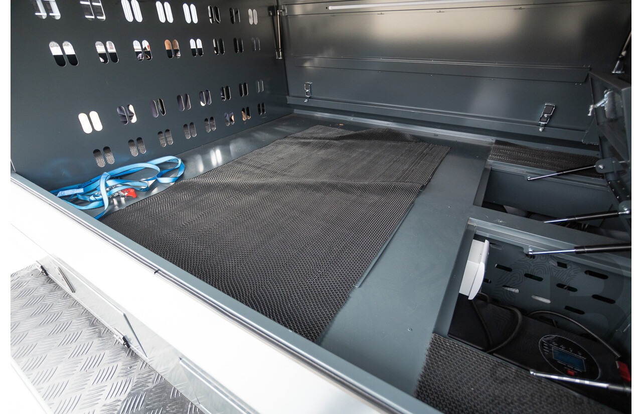 4/2022 Tandem Axle Premium Tradesman Trailer