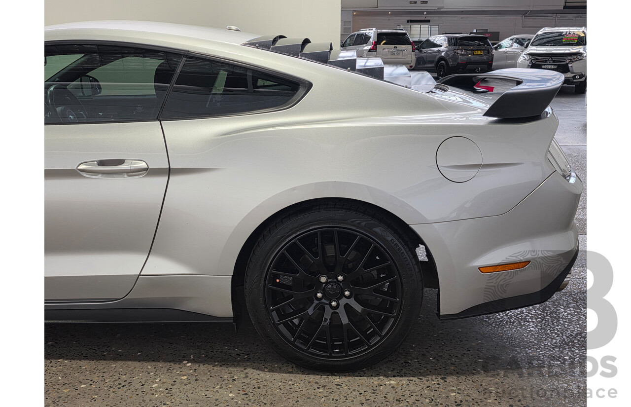 4/2017 Ford Mustang Fastback GT 5.0 FM MY17 2d Coupe Ingot Silver Metallic V8 5.0L