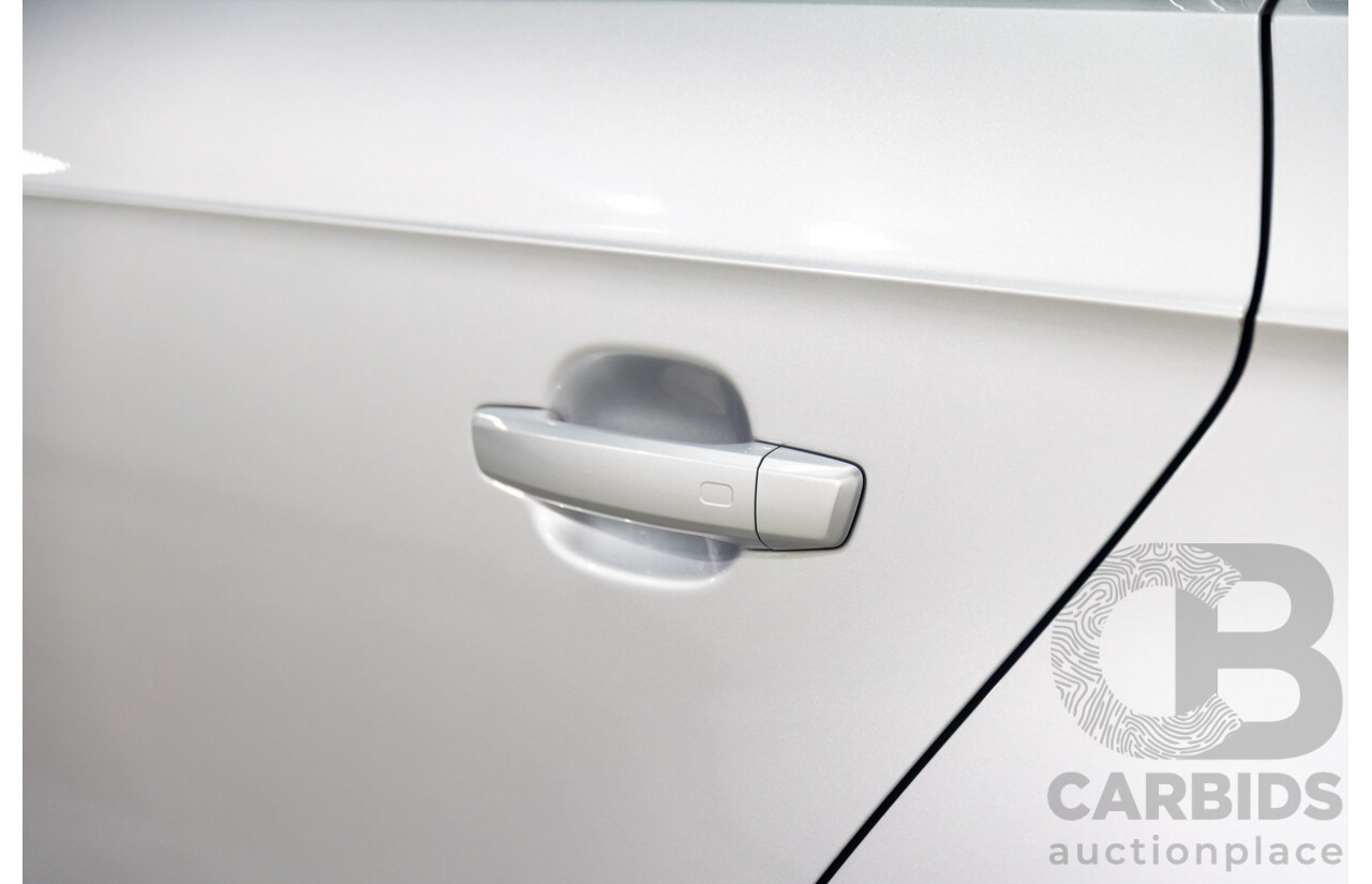 09/2015 Audi A3 SPORTBACK 1.6 TDI ATTRACTION FWD 8V MY16 5D Hatchback Ice Silver Metallic Turbo Diesel 1.6L