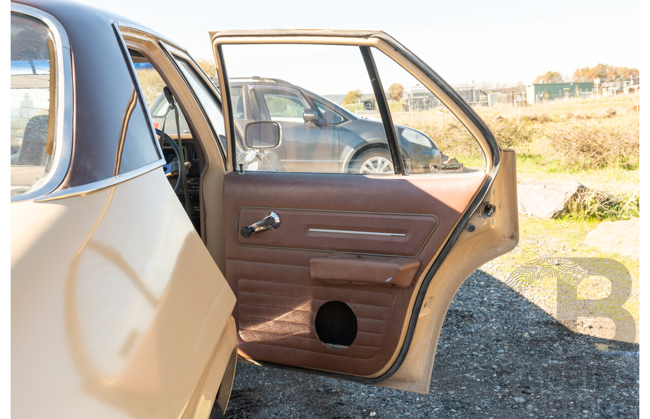 6/1977 Holden HX Kingswood 4d Sedan Buckskin Cream / Brown LS1 V8 5.7L - Original V8 Car