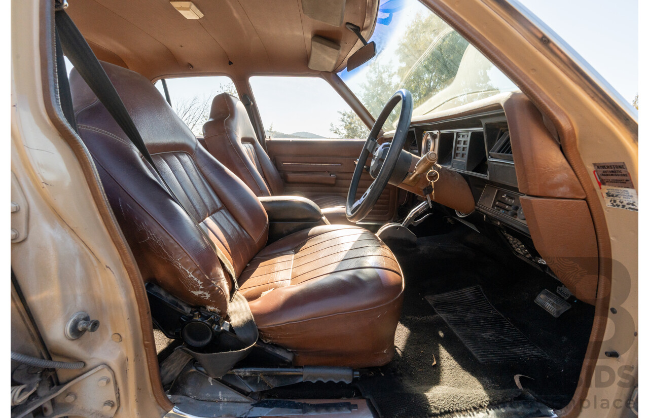 6/1977 Holden HX Kingswood 4d Sedan Buckskin Cream / Brown LS1 V8 5.7L - Original V8 Car