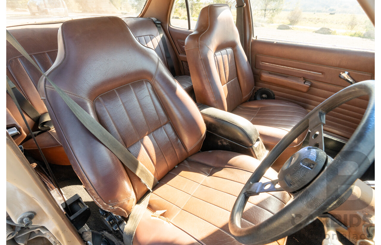 6/1977 Holden HX Kingswood 4d Sedan Buckskin Cream / Brown LS1 V8 5.7L - Original V8 Car