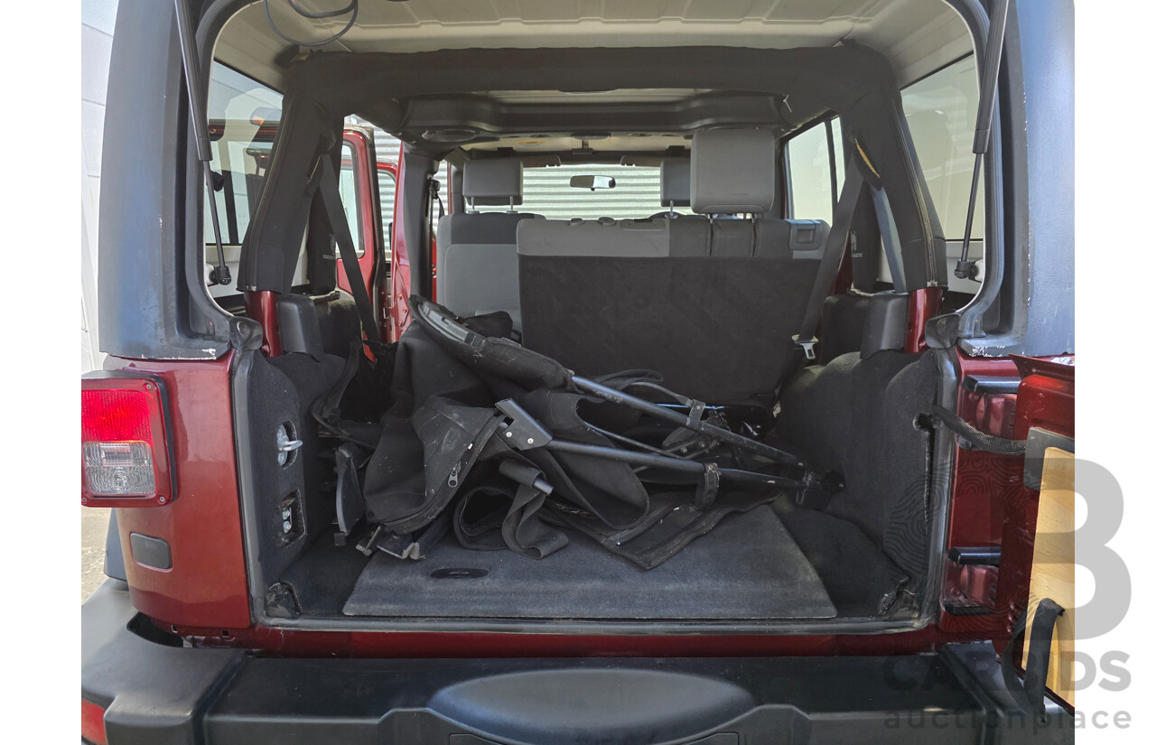 5/2007 Jeep Wrangler Unlimited Sport (4x4) JK 4d Softtop Red V6 3.8L