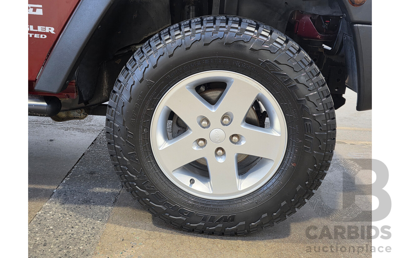 5/2007 Jeep Wrangler Unlimited Sport (4x4) JK 4d Softtop Red V6 3.8L
