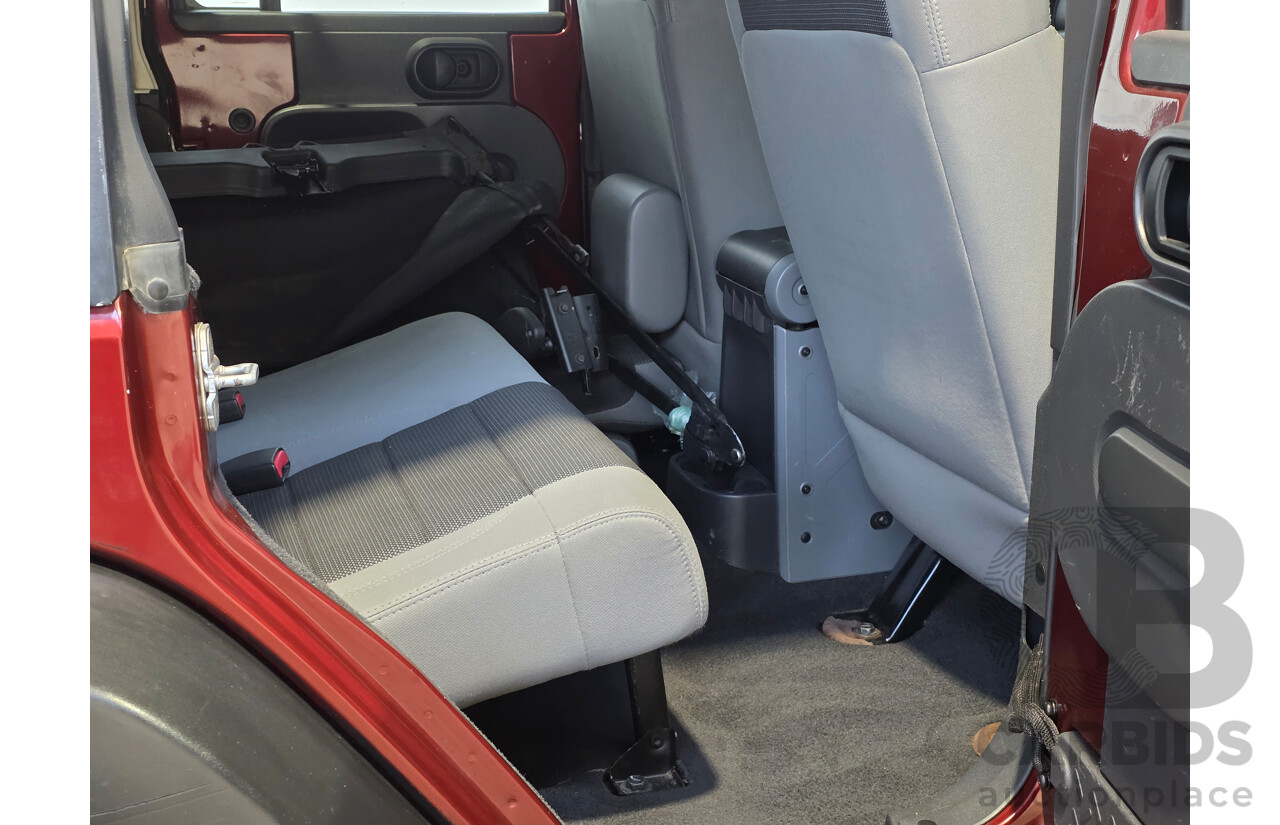 5/2007 Jeep Wrangler Unlimited Sport (4x4) JK 4d Softtop Red V6 3.8L