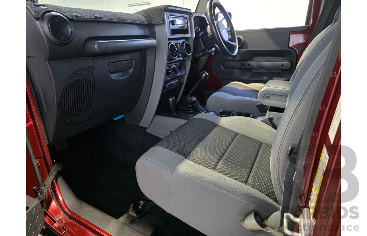 5/2007 Jeep Wrangler Unlimited Sport (4x4) JK 4d Softtop Red V6 3.8L