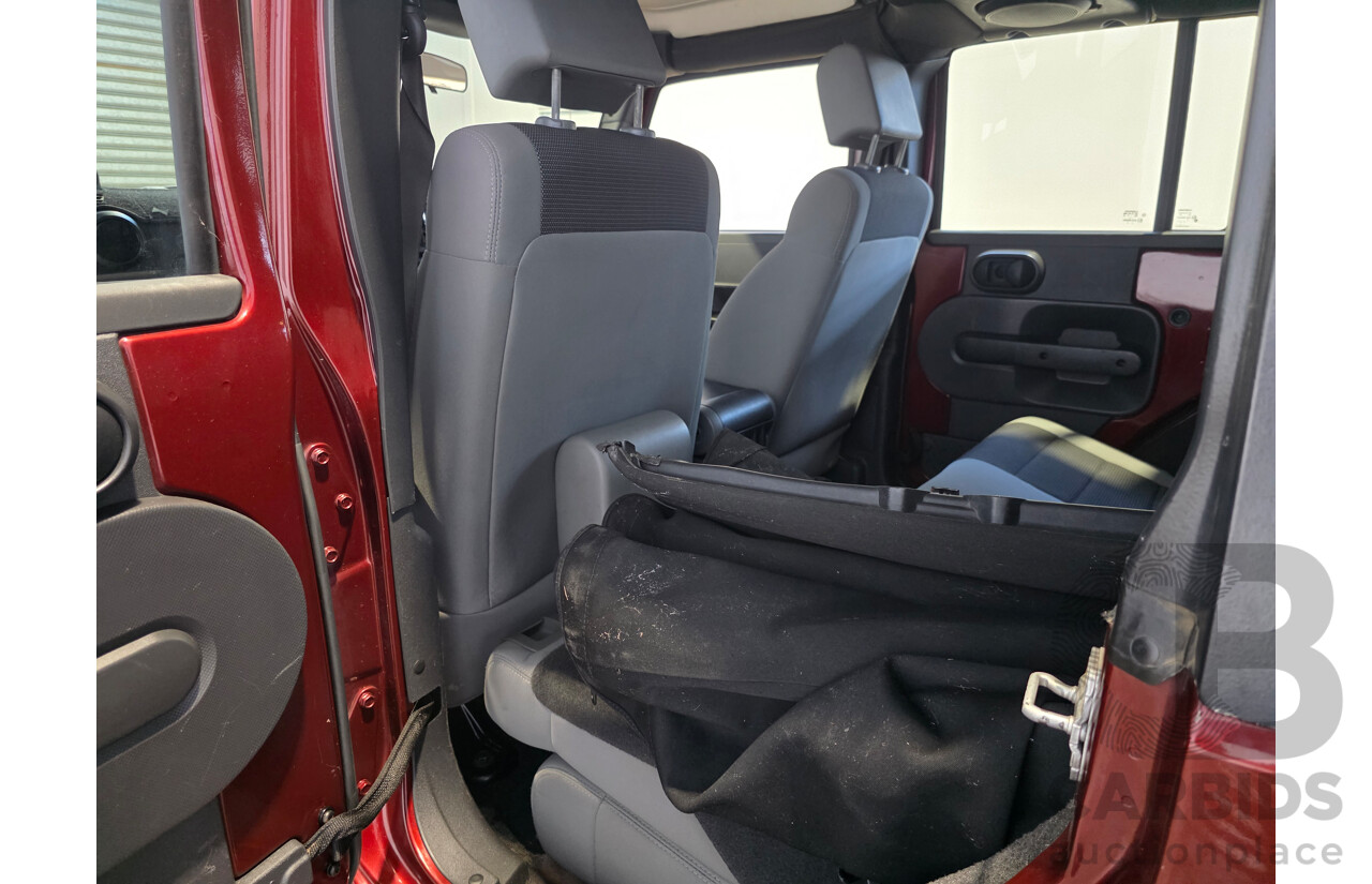 5/2007 Jeep Wrangler Unlimited Sport (4x4) JK 4d Softtop Red V6 3.8L