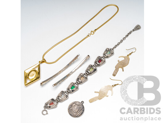 1660550 · Gold & Silver Tone Necklace, Bracelet, Hair Clips, Earrings & Pendant - Lot of 5
