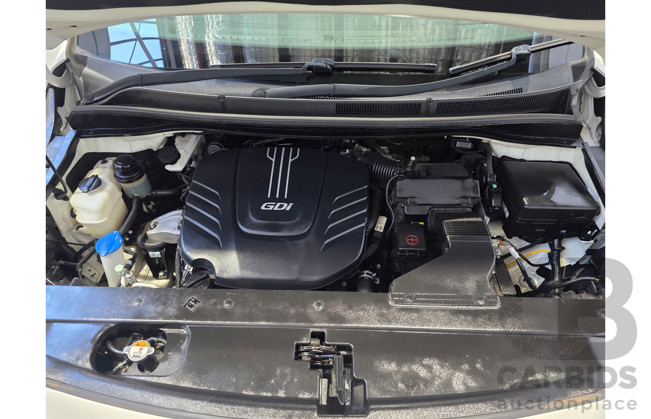 4/2016 Kia Carnival S YP MY16 Update 4d Wagon Clear White V6 3.3L