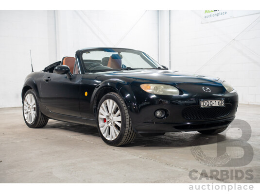 01/2006 Mazda MX-5 (RWD) NC 2D Convertible Black Soft Top 2.0L