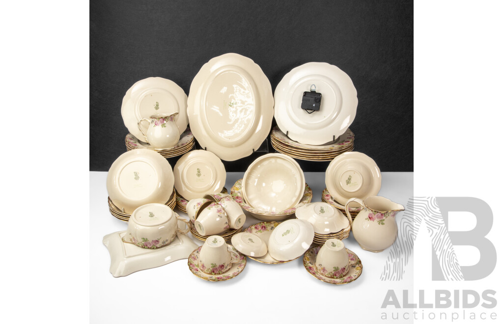 Royal Doulton English Rose 57 Piece Dinner Service, D6071