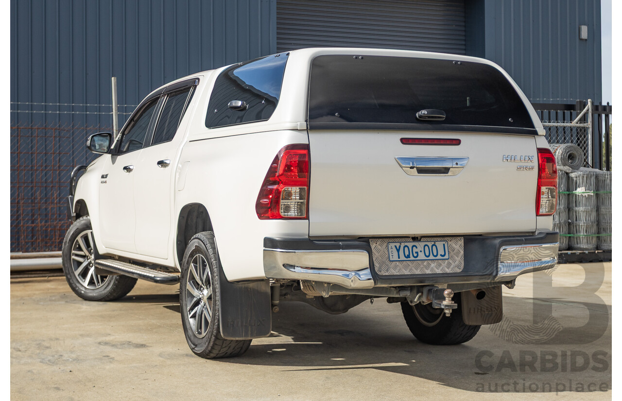 12/2017 Toyota Hilux SR5 (4x4) GUN126R Dual Cab Utility White Pearl Turbo Diesel 2.8L