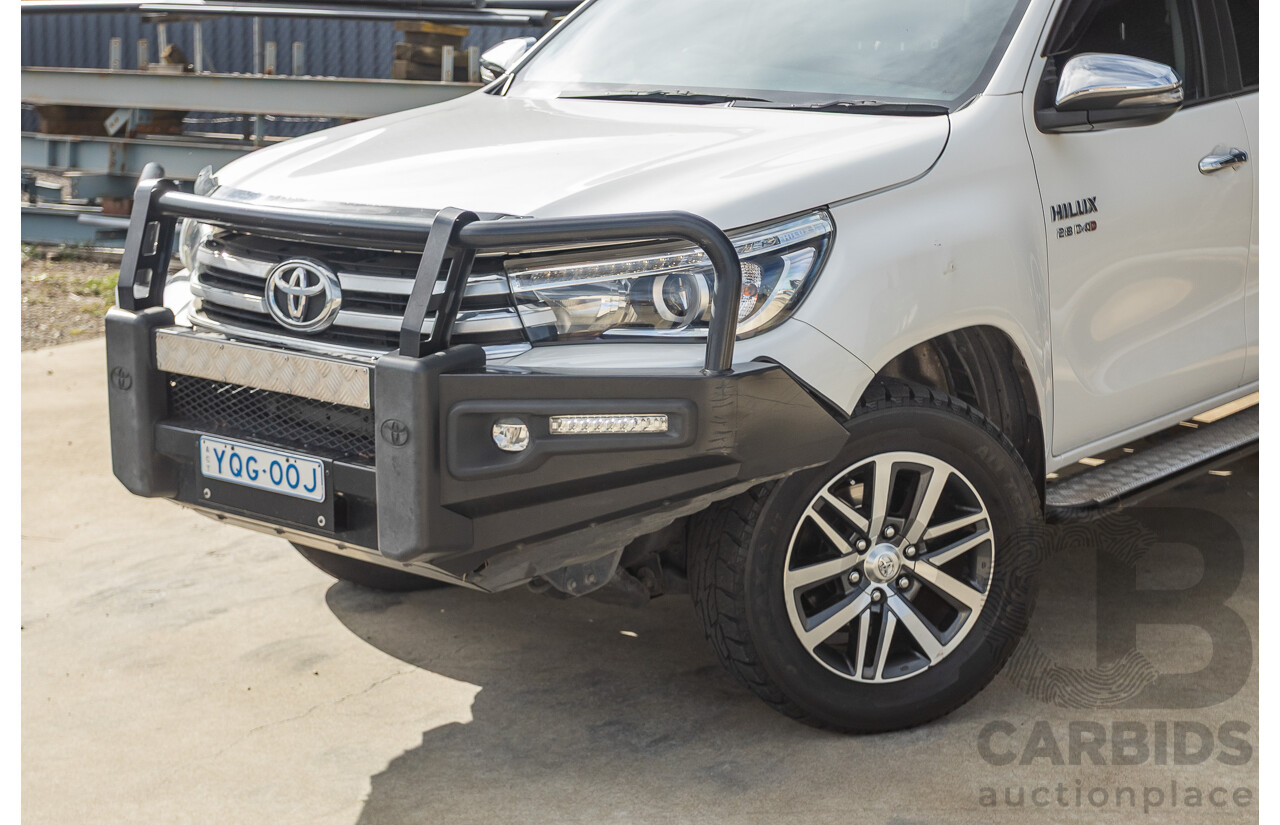12/2017 Toyota Hilux SR5 (4x4) GUN126R Dual Cab Utility White Pearl Turbo Diesel 2.8L