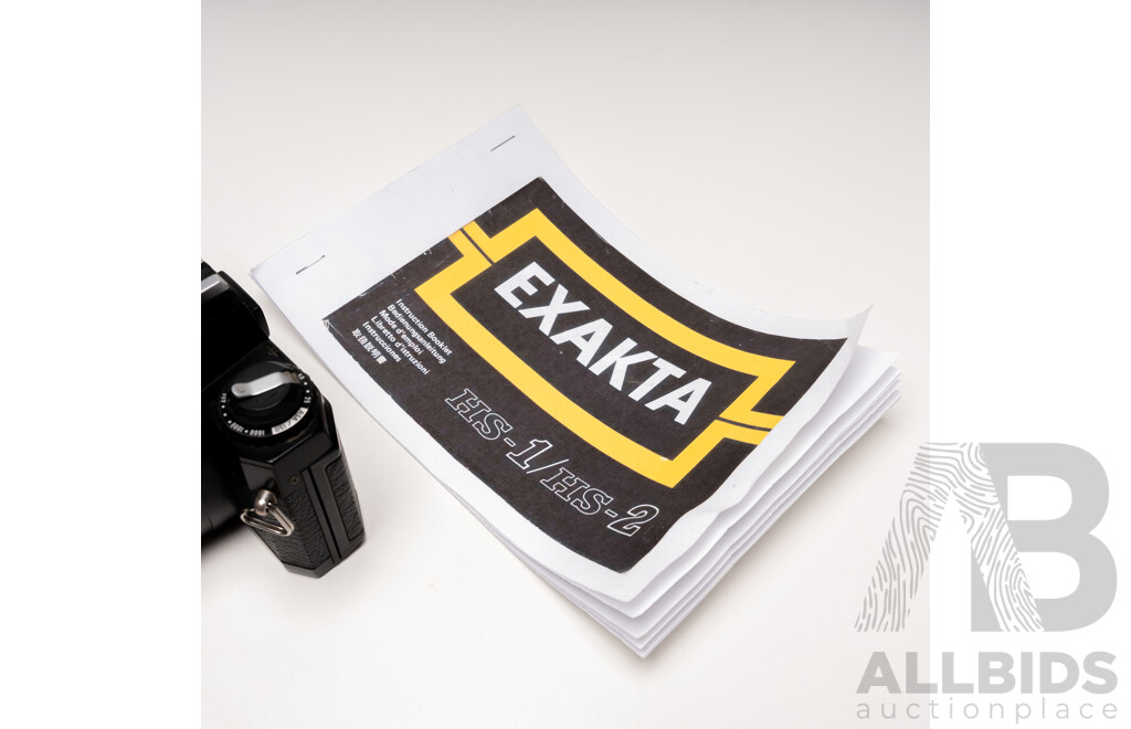 Exakta HS-2 35mm SLR Camera with Promura C.P. Hi-Lux MC 35–70mm F/3.5–4.5 Lens