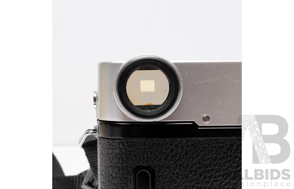 Zeiss Ikon ZM 35mm Rangefinder Camera with ZEISS C Biogon T 35mm F/2.8 ZM Lens