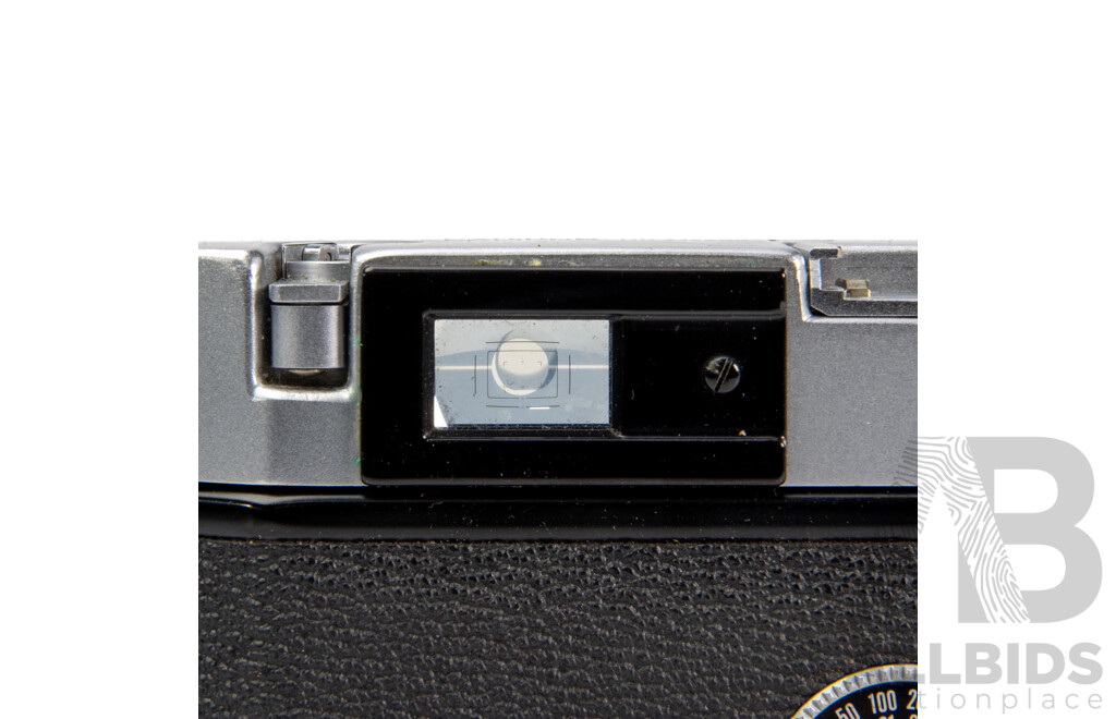 Canon P 35mm Rangefinder Camera with Canon 50mm F/1.8 Lens and Leather Case