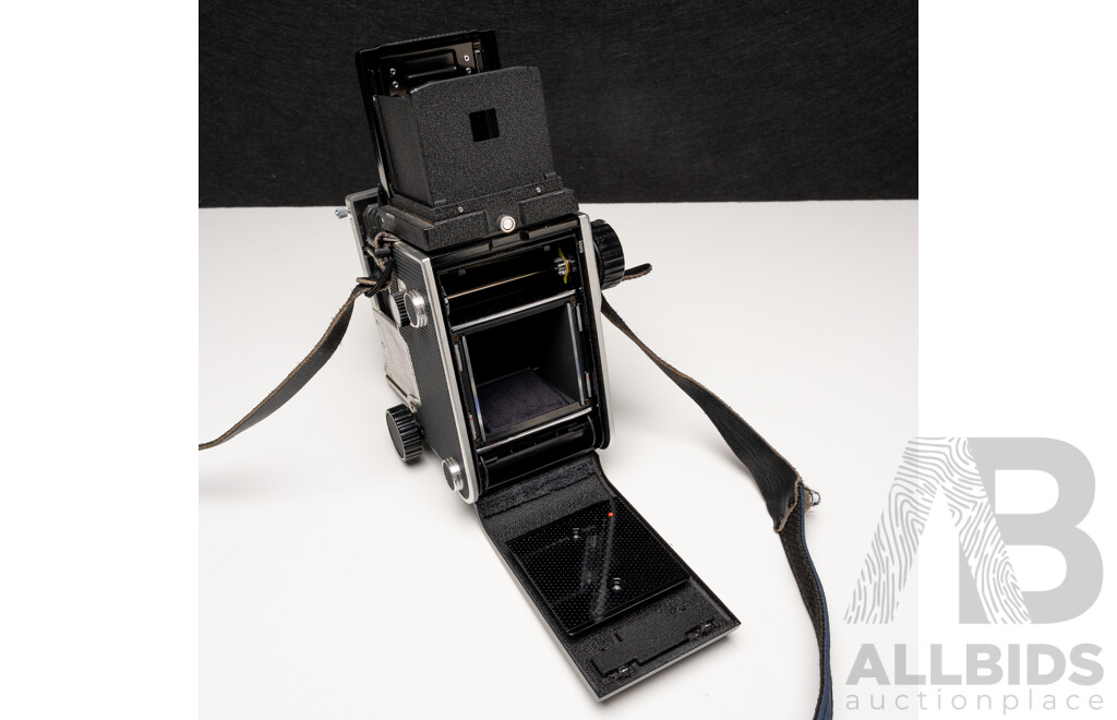 Mamiya C220 Professional TLR Camera Kit with Five Lenses, Hoods, Film and Hard Case
