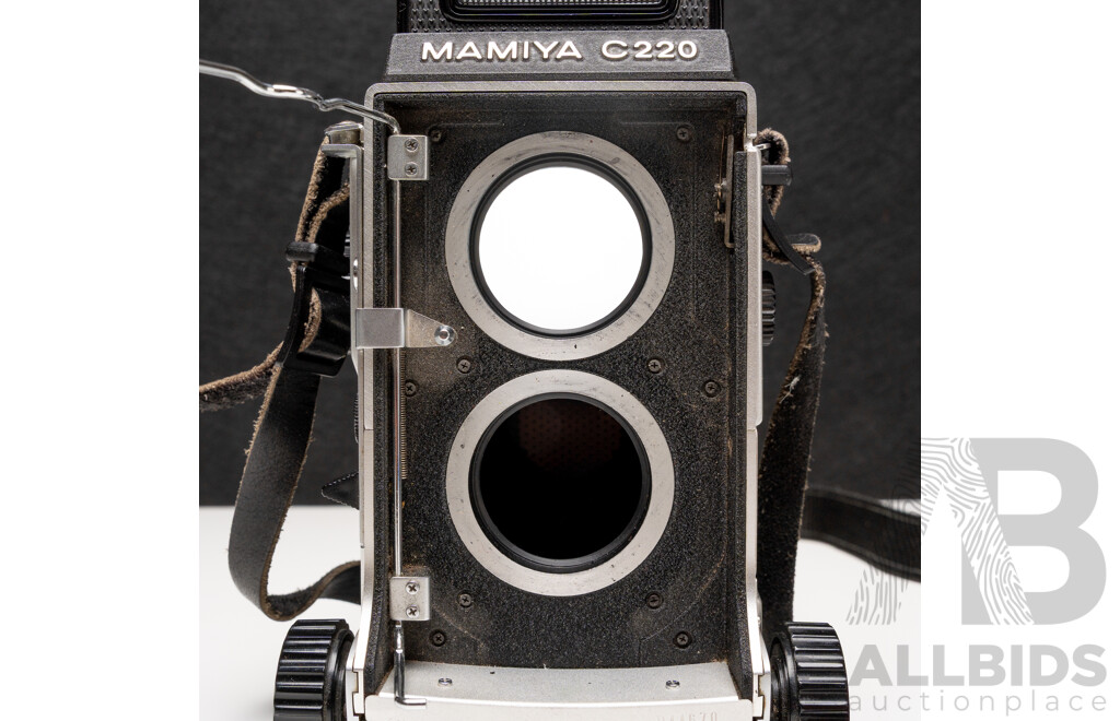 Mamiya C220 Professional TLR Camera Kit with Five Lenses, Hoods, Film and Hard Case