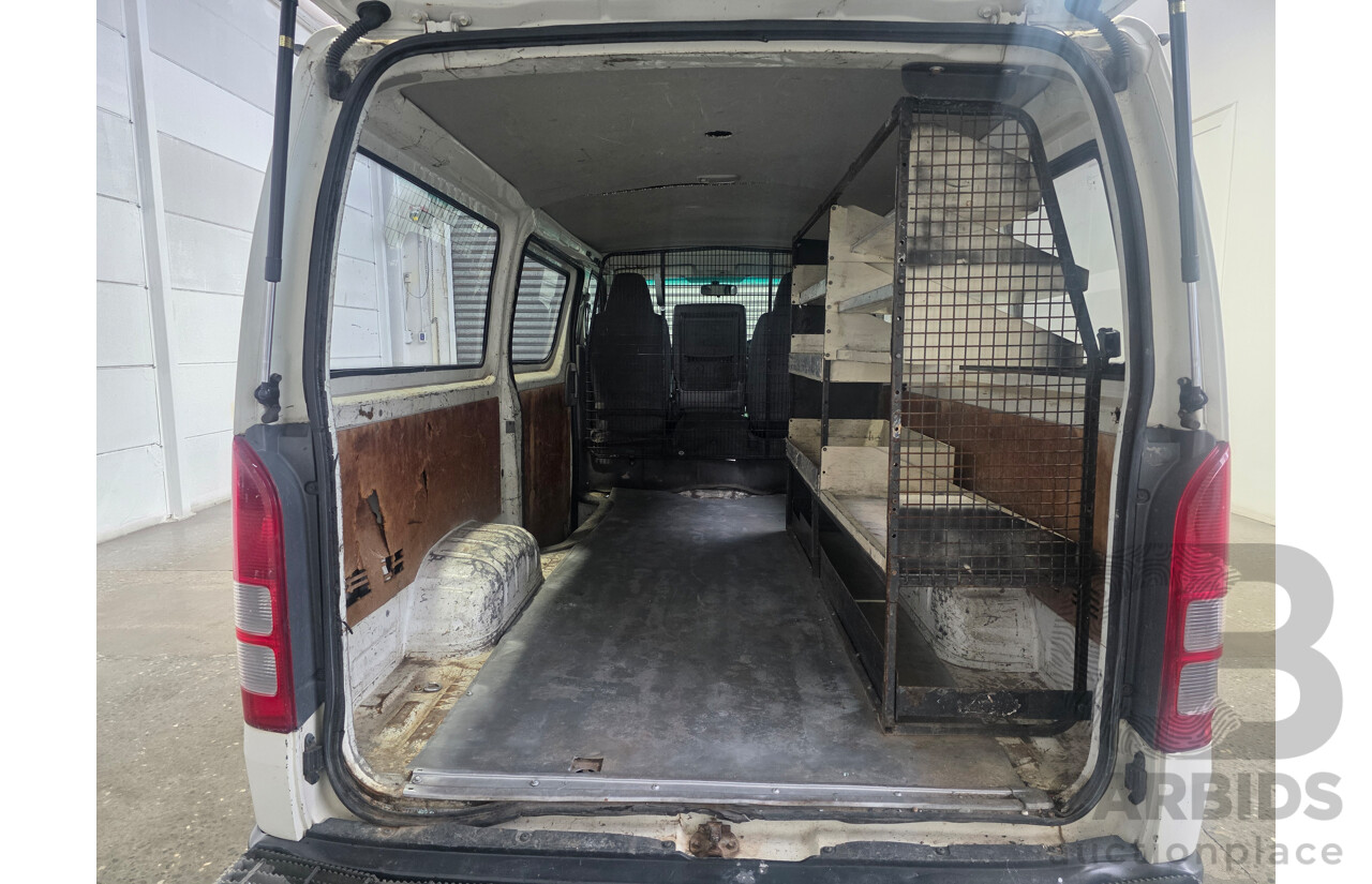 6/2008 Toyota Hiace LWB KDH201R MY07 Upgrade 4d Van White Turbo Diesel 3.0L