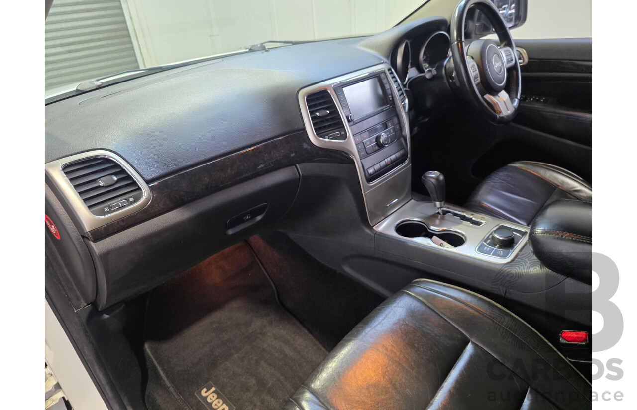 4/2013 Jeep Grand Cherokee Laredo (4x4) WK MY13 4d Wagon White Turbo Diesel V6 3.0L